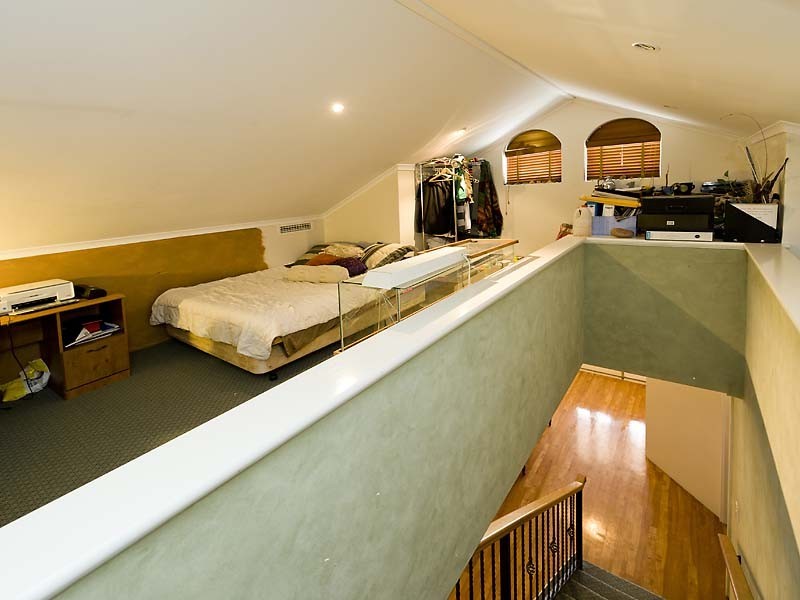 17 Portsea Gardens, Jandakot WA 6164