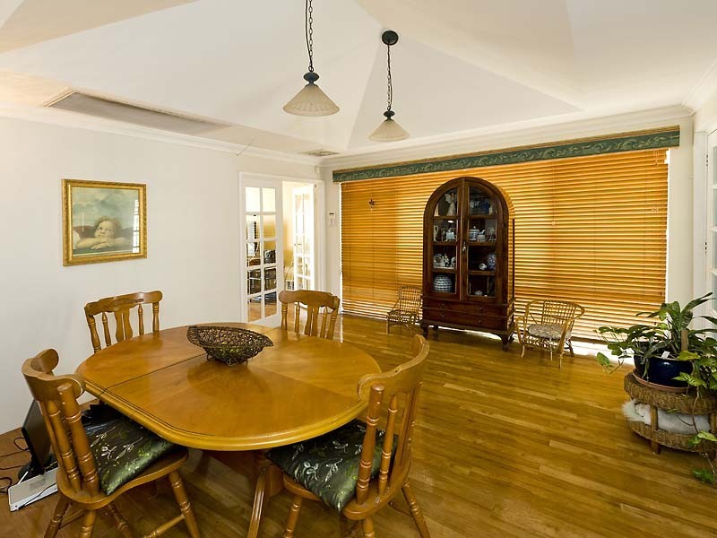 17 Portsea Gardens, Jandakot WA 6164