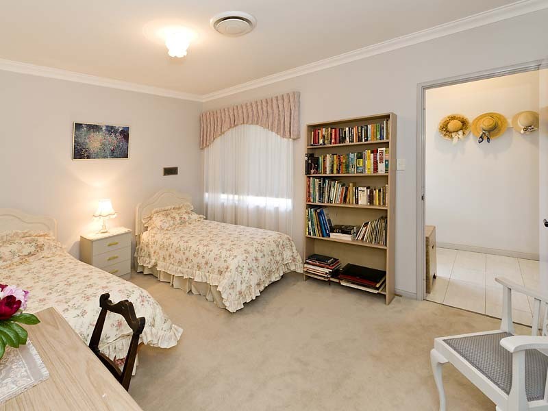 3 Holland Close, Winthrop WA 6150