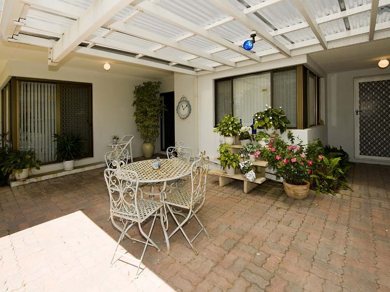 3 Holland Close, Winthrop WA 6150