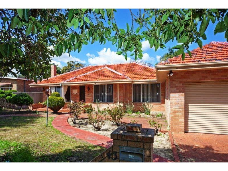 43 Gunbower Road, Mount Pleasant WA 6153
