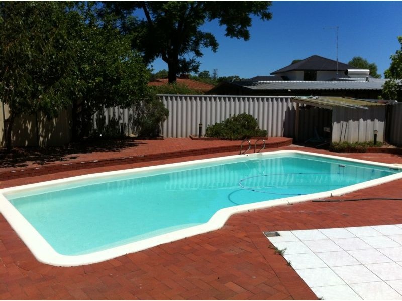 43 Gunbower Road, Mount Pleasant WA 6153