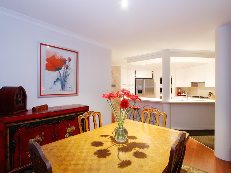 6 Carron Road, Applecross WA 6153