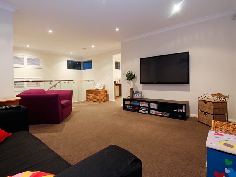 36A Warragoon Cres, Attadale WA 6156