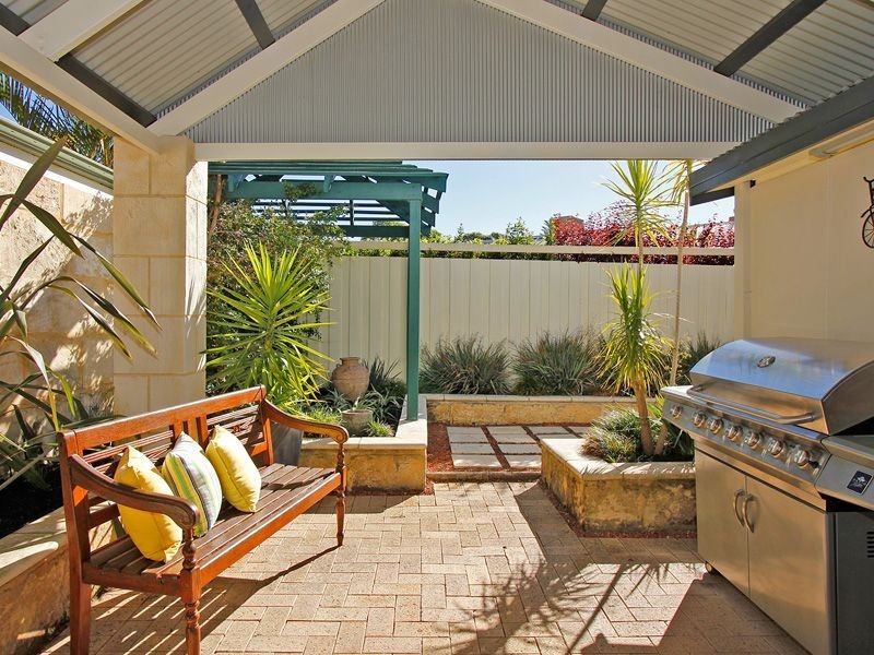 38 Bombard St, Mount Pleasant WA 6153