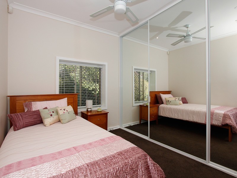 38 Bombard St, Mount Pleasant WA 6153