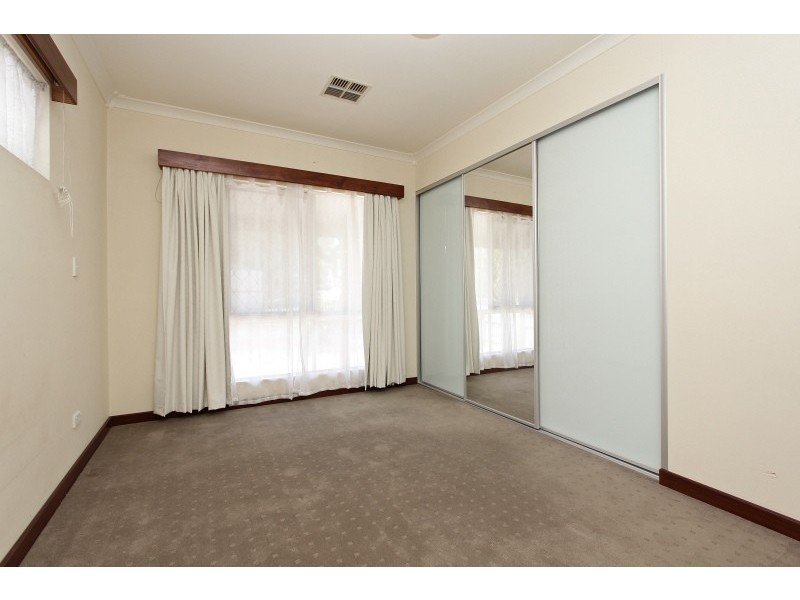 7 Indle St, Willagee WA 6156