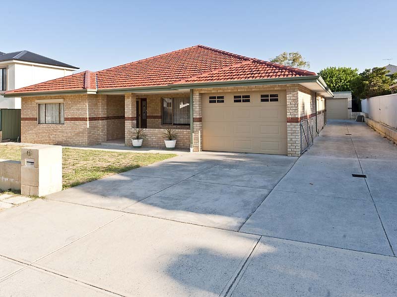79 Coomoora Road, Booragoon WA 6154