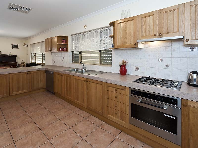 79 Coomoora Road, Booragoon WA 6154