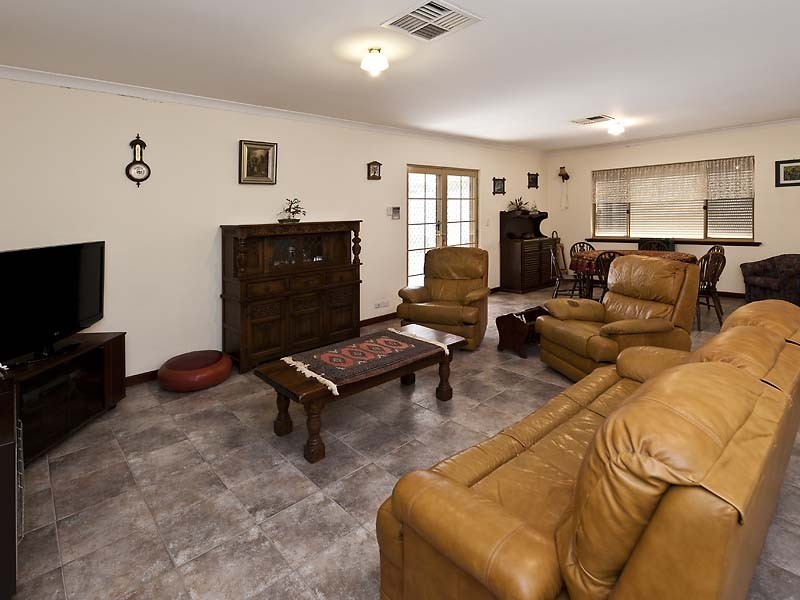 79 Coomoora Road, Booragoon WA 6154