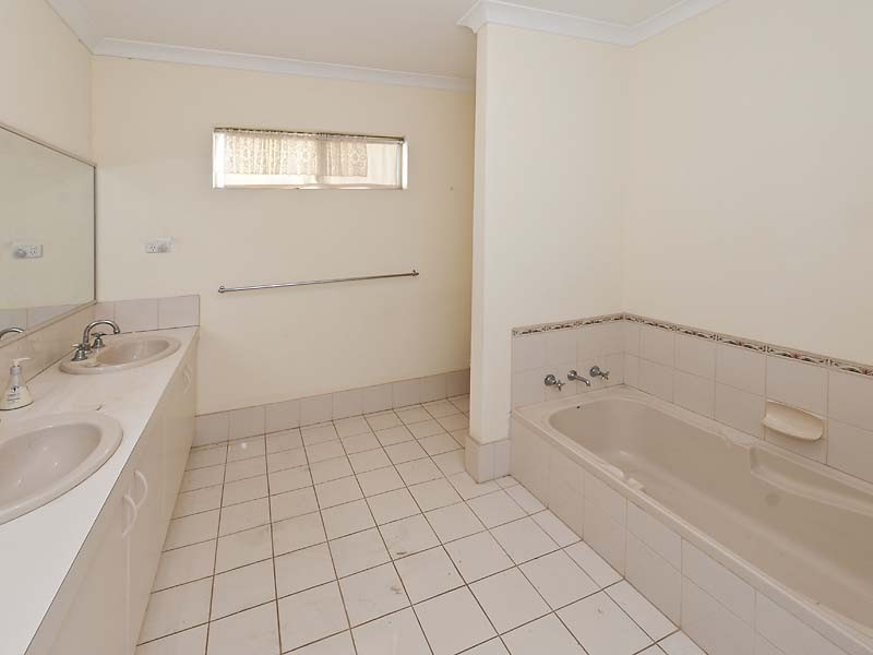 79 Coomoora Road, Booragoon WA 6154