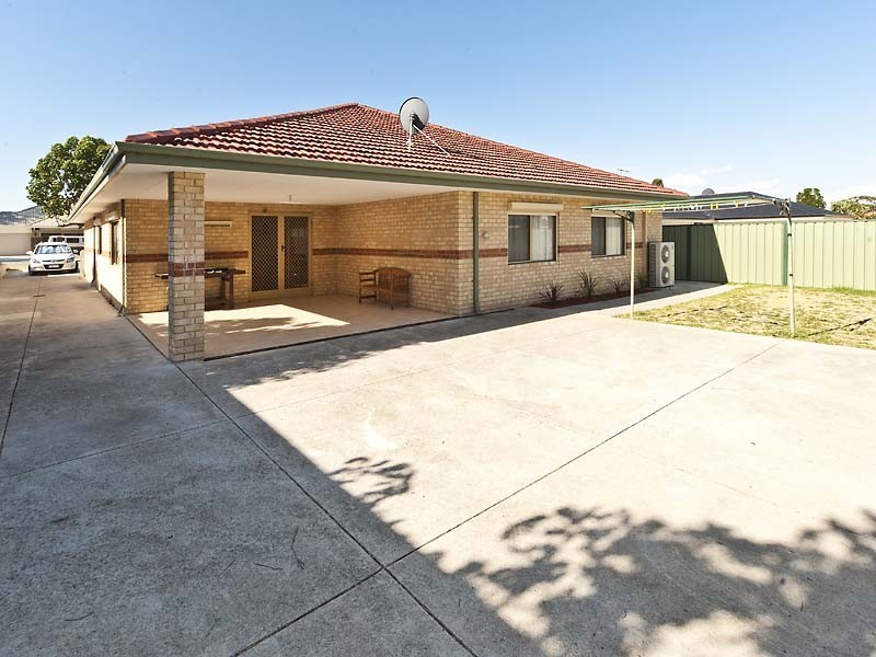 79 Coomoora Road, Booragoon WA 6154