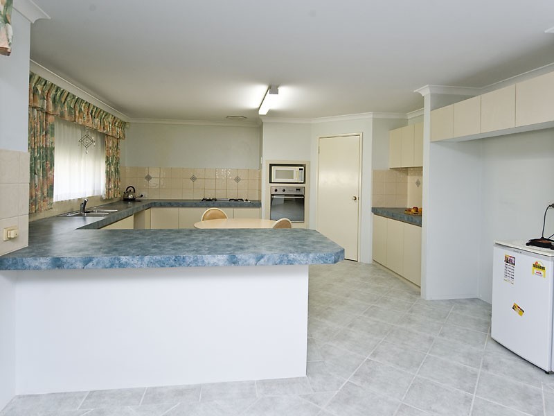 15 Portsea Gardens, Jandakot WA 6164