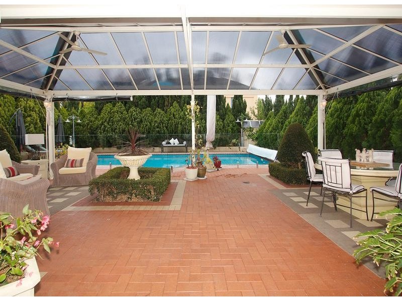 13 Ormond Rd, Attadale WA 6156