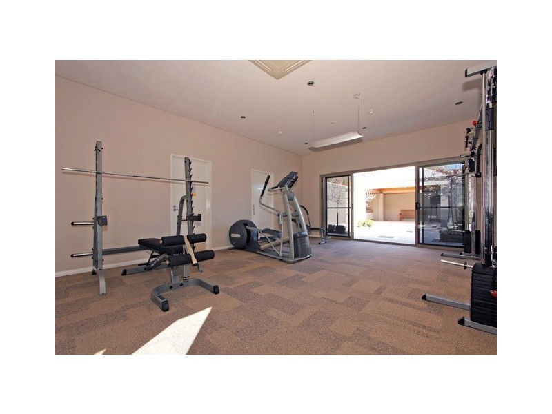 1/13 Tweeddale Rd, Applecross WA 6153