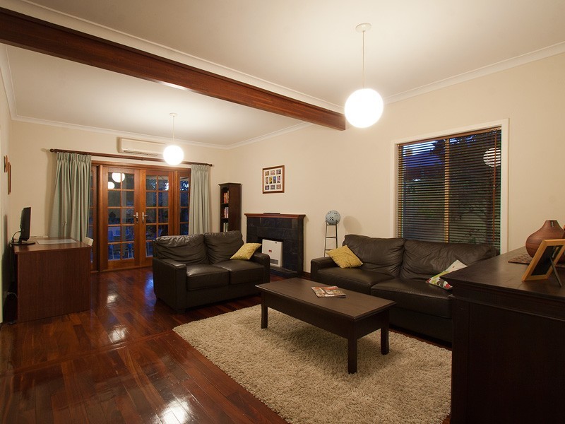 12a Marr St, Myaree WA 6154