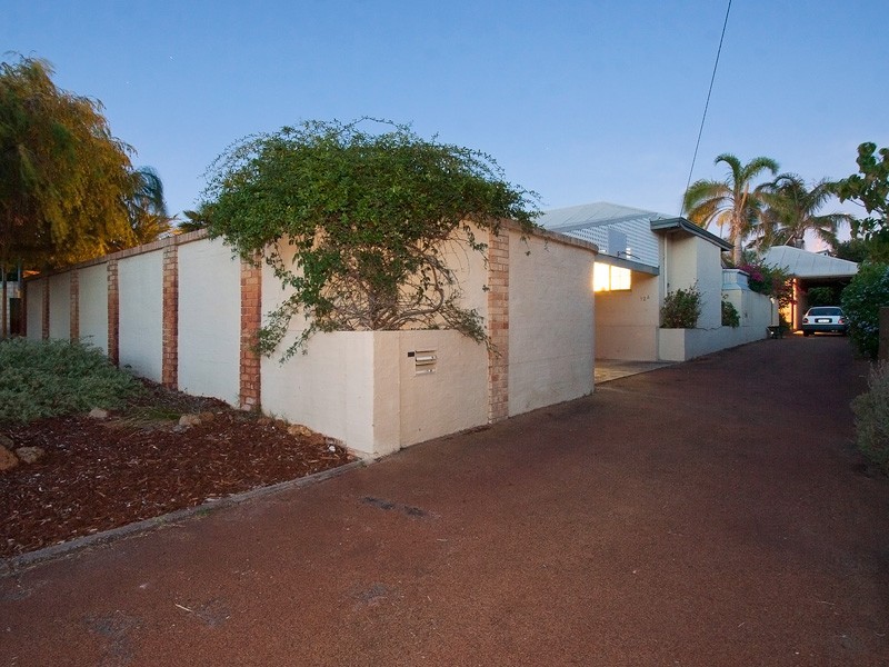12a Marr St, Myaree WA 6154
