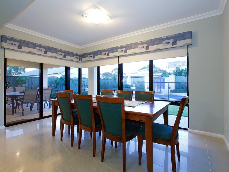 5a Henley Rd, Mount Pleasant WA 6153