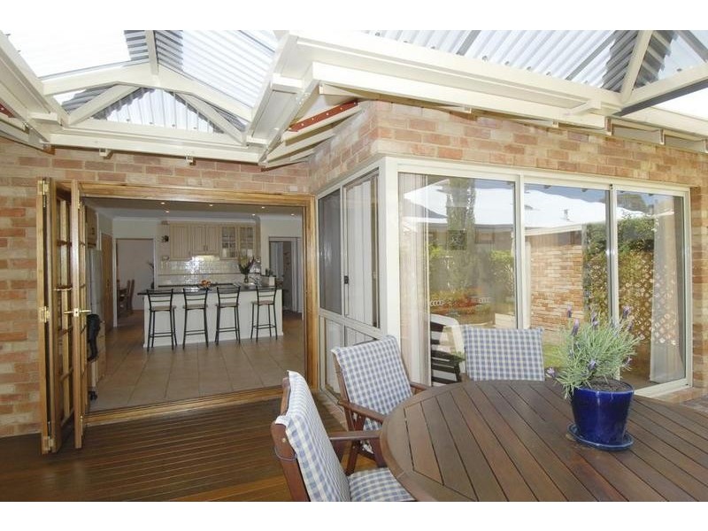 21 Lilian Ave, Applecross WA 6153