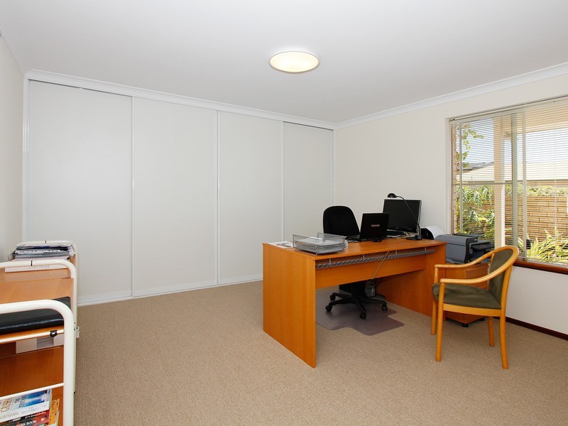 78 Bateman Rd, Mount Pleasant WA 6153