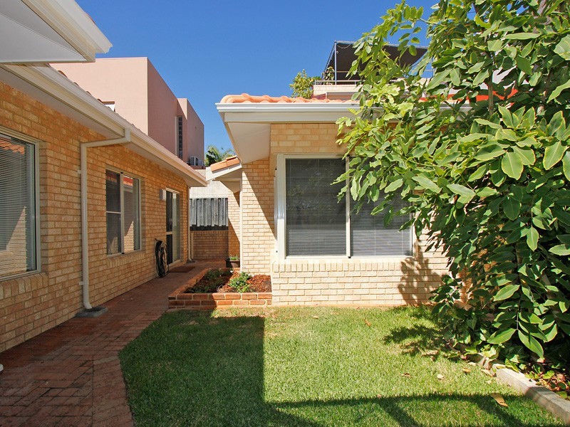 78 Bateman Rd, Mount Pleasant WA 6153