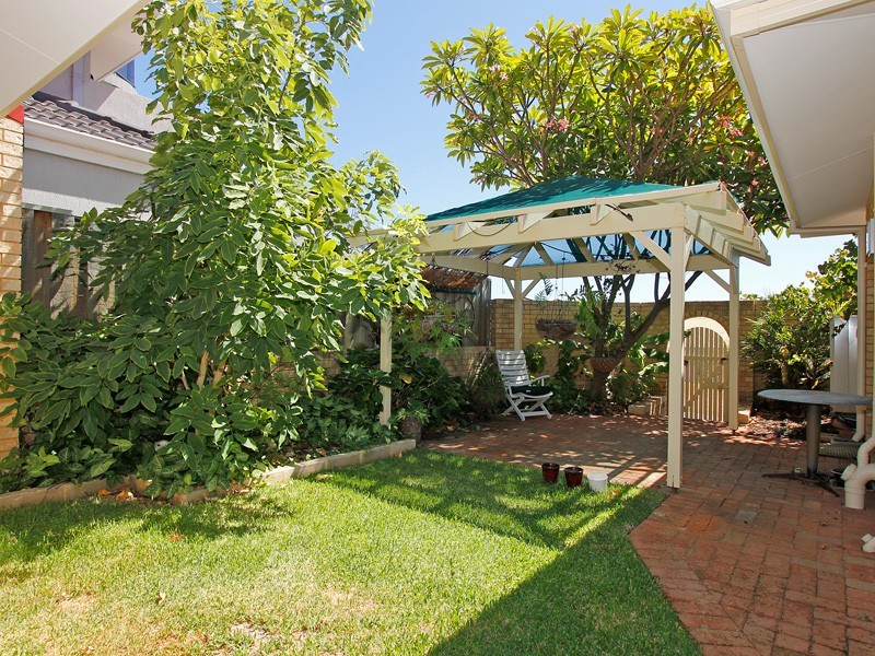78 Bateman Rd, Mount Pleasant WA 6153