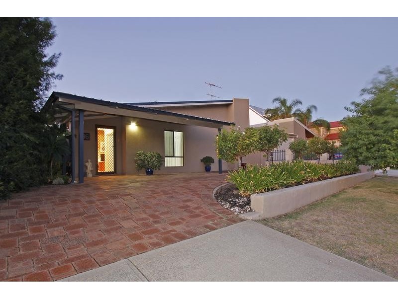 36 Darnell Ave, Mount Pleasant WA 6153