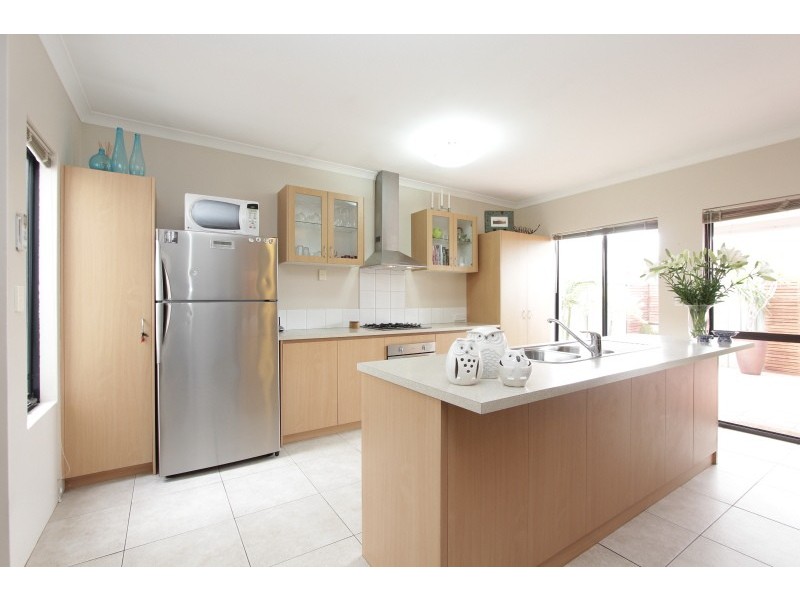 3/19 Mell Rd, Spearwood WA 6163