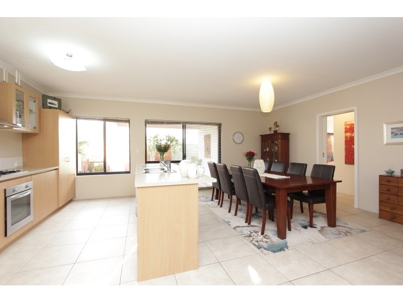 3/19 Mell Rd, Spearwood WA 6163