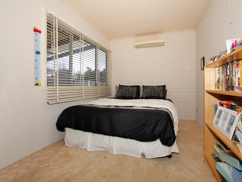 69 Reynolds Rd, Mount Pleasant WA 6153