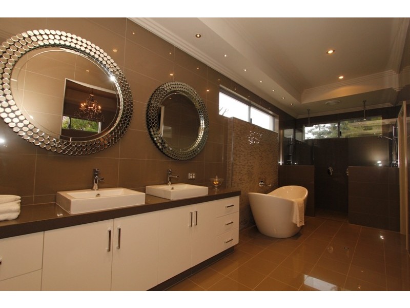 11d Sleat Rd, Mount Pleasant WA 6153