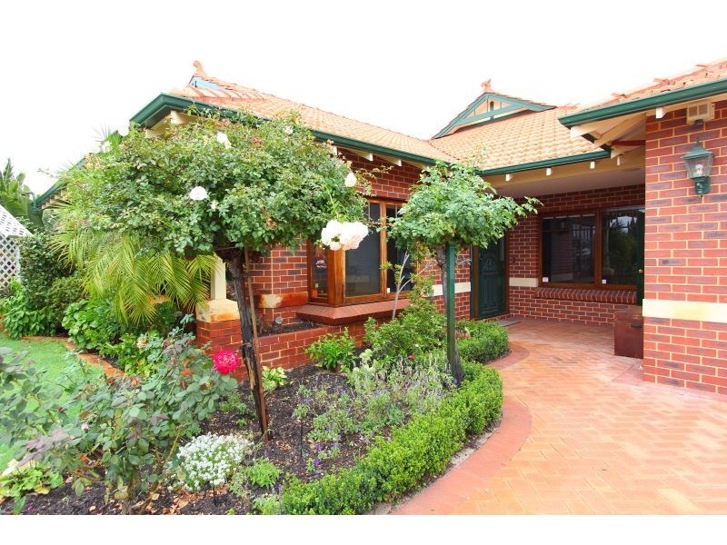 48 Bateman Rd, Mount Pleasant WA 6153