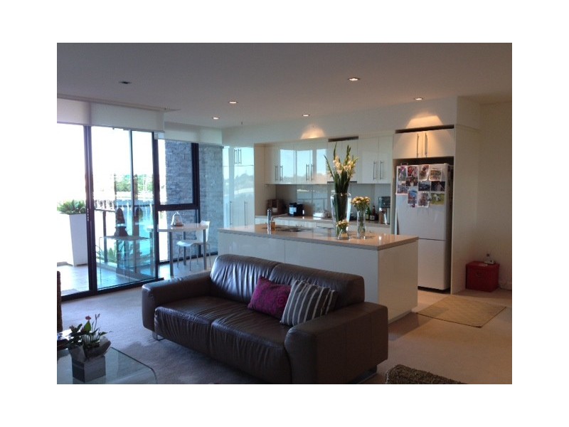 E304/70 Canning Beach Rd, Applecross WA 6153