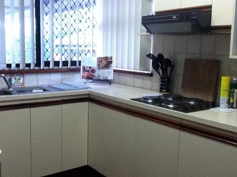 16 Canna Way, Ardross WA 6153