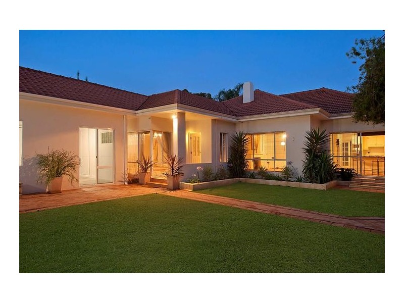 28 Simpson St, Applecross WA 6153
