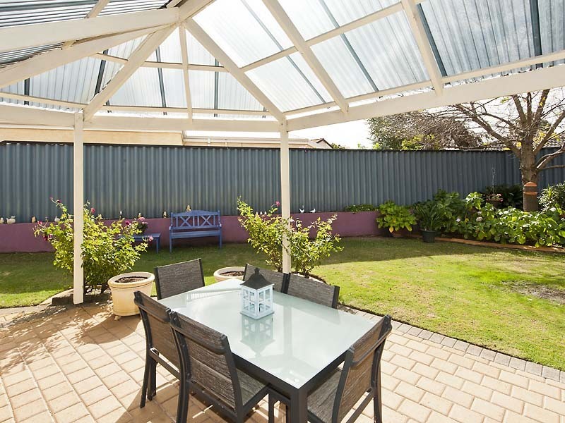 4 Millcroft Elbow, Jandakot WA 6164