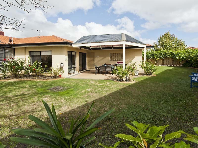 4 Millcroft Elbow, Jandakot WA 6164