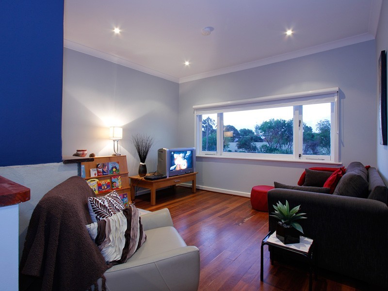 127 South St, Beaconsfield WA 6162