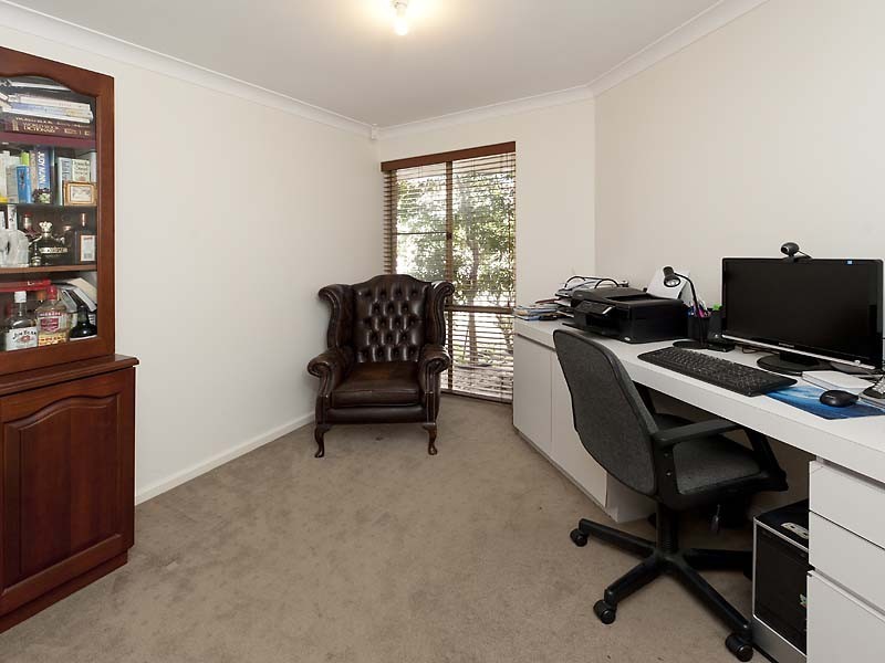 23 Richardson Arc, Winthrop WA 6150