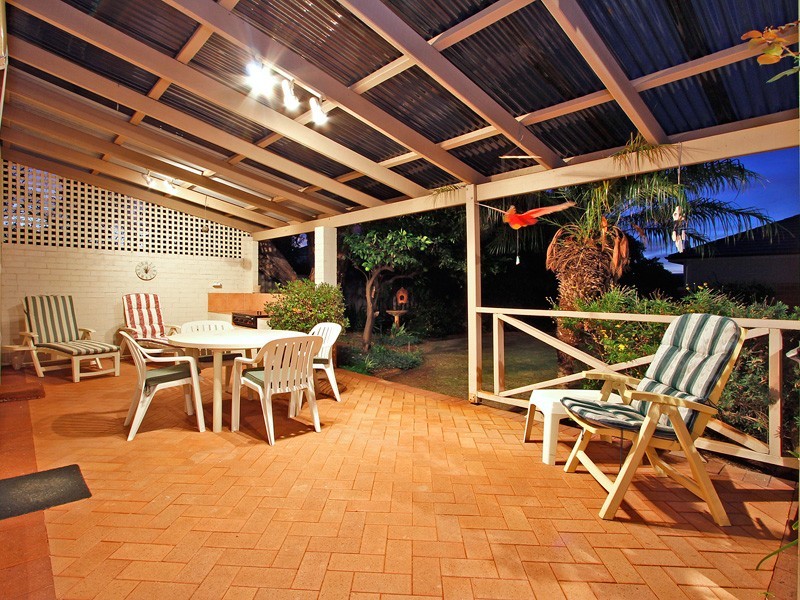 104 The Promenade, Mount Pleasant WA 6153
