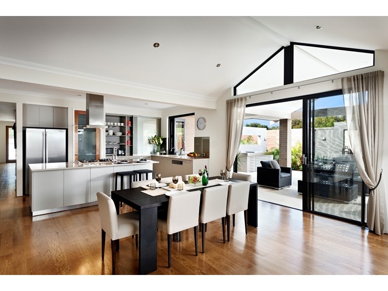 537 Marmion St, Booragoon WA 6154