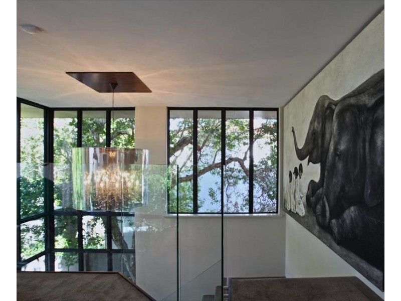 25a Tweeddale Rd, Applecross WA 6153