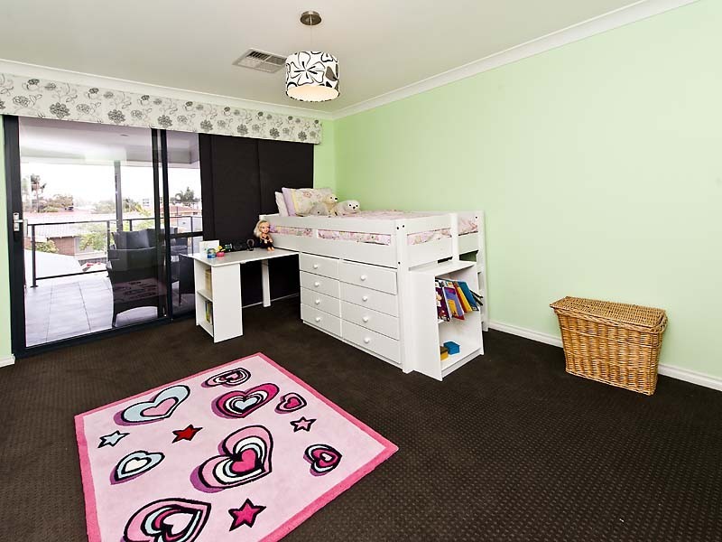 7 Salmond Way, Bull Creek WA 6149