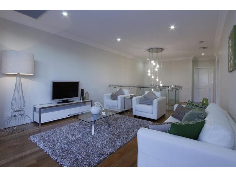 34a Swan Rd, Attadale WA 6156