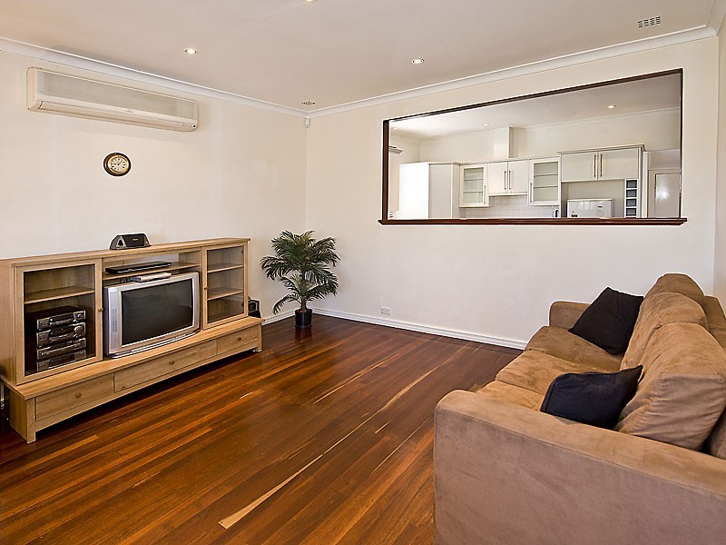 40 Garling St, Willagee WA 6156