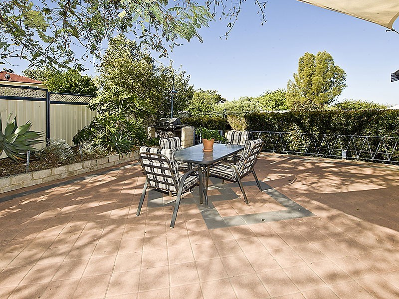 40 Garling St, Willagee WA 6156