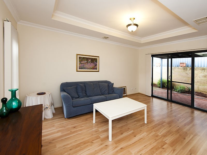 3/6 Widdicombe St, Myaree WA 6154