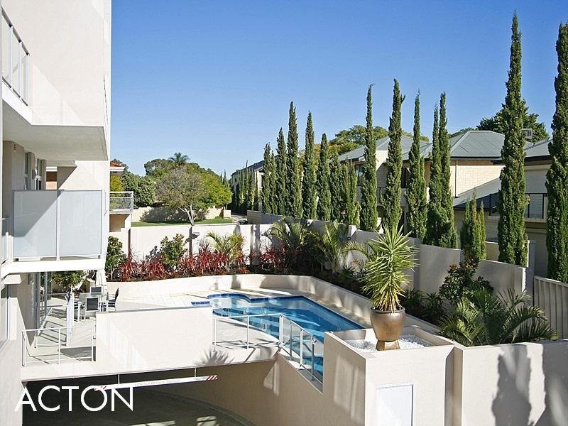 2/880 Canning Hwy, Applecross WA 6153