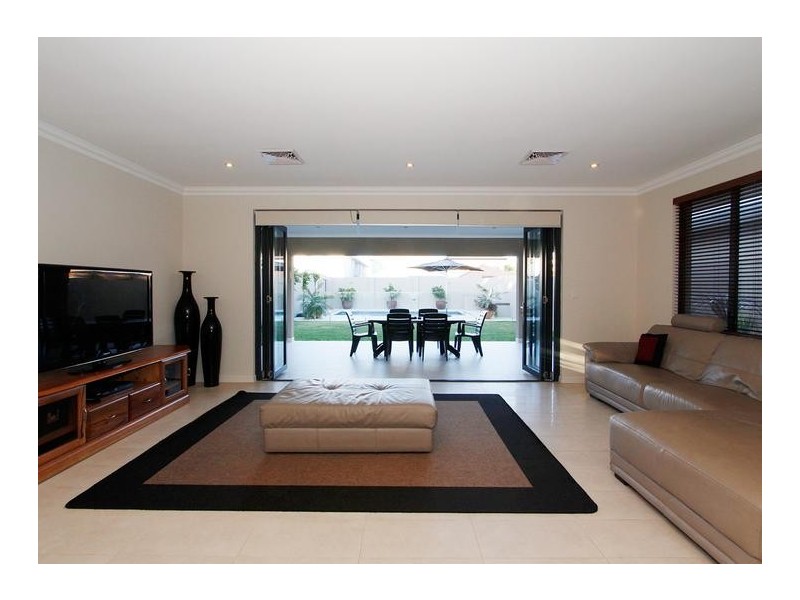 43a Brian Avenue, Mount Pleasant WA 6153