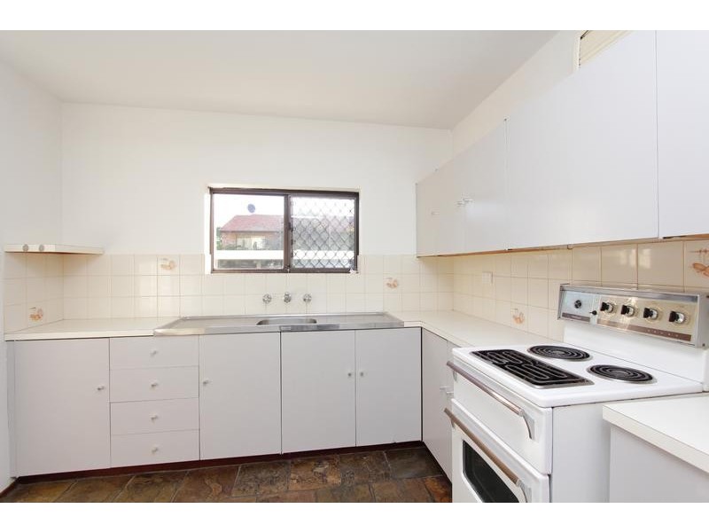 14/79 Clydesdale Street, Como WA 6152